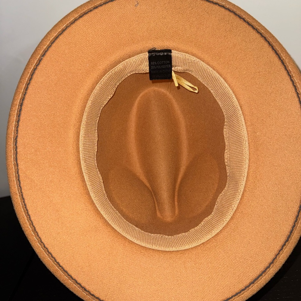 Classic Tan Fedora Hat - Picture 3 of 5